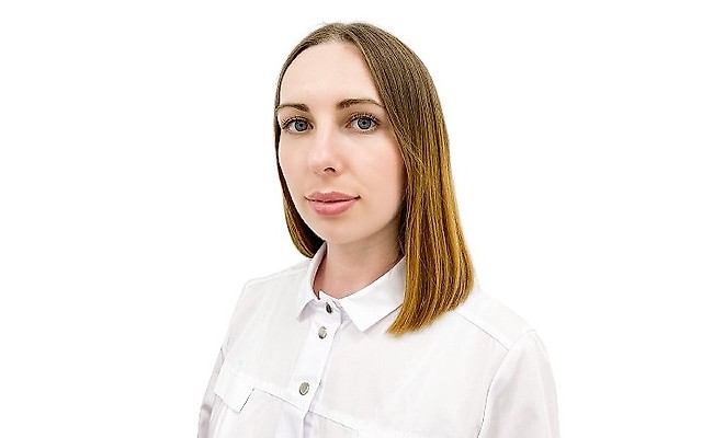 Максимова Евгения Александровна